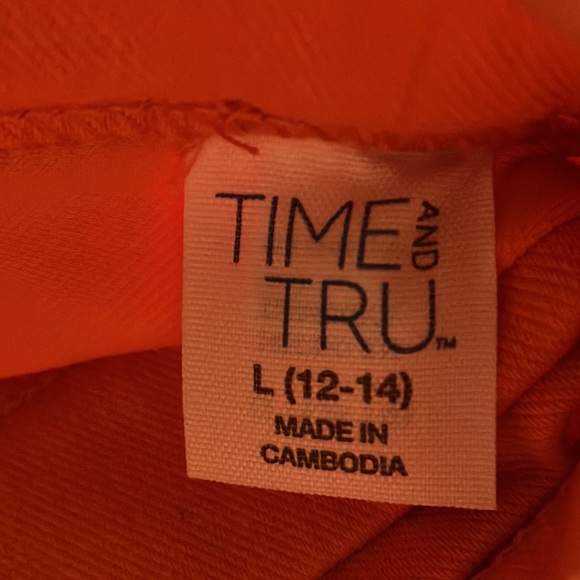 NWT Time and Tru woman’s fitted, stretch, orange coral Capri Jegging - Picture 5 of 6